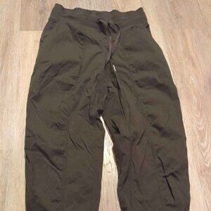 Women’s Lululemon Dance Studio Pants Size: 2